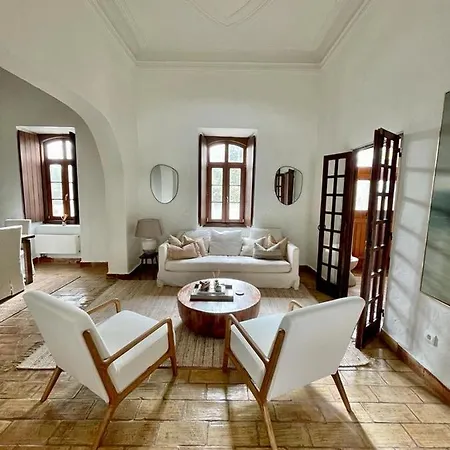 New! Algarve Hideaway Villa Loule